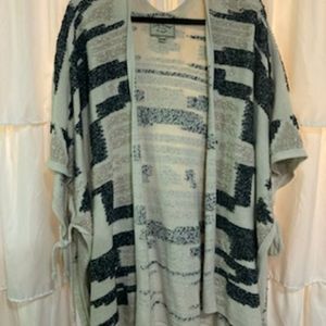 Sweater Cover up/shrug Lucky Brand